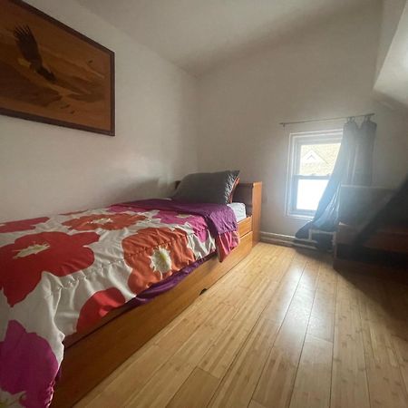Appartamento Private Loft 5 Min Away From Lga New York Esterno foto